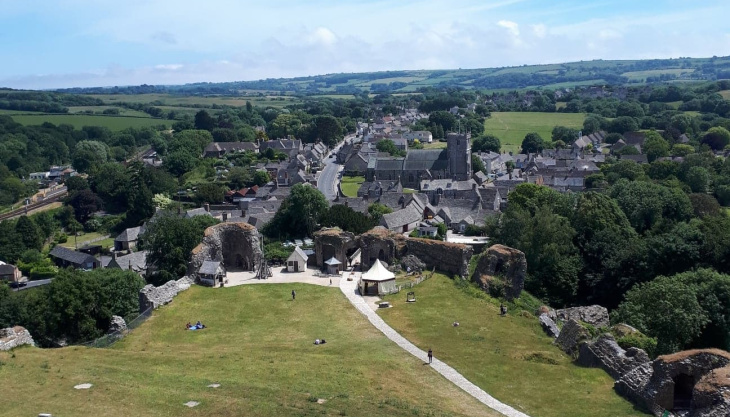 Easter Egg Hunt at Corfe Castle