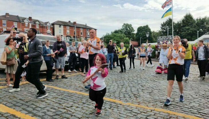 Batonbearer Arrives With Queen's Baton @ SVR