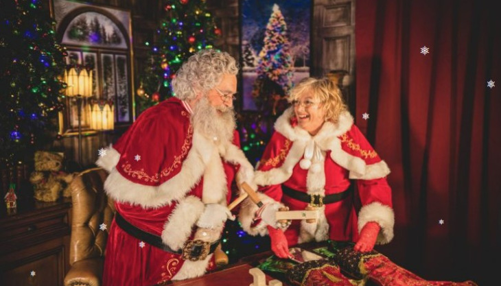 Magic Alley Christmas in Toyland