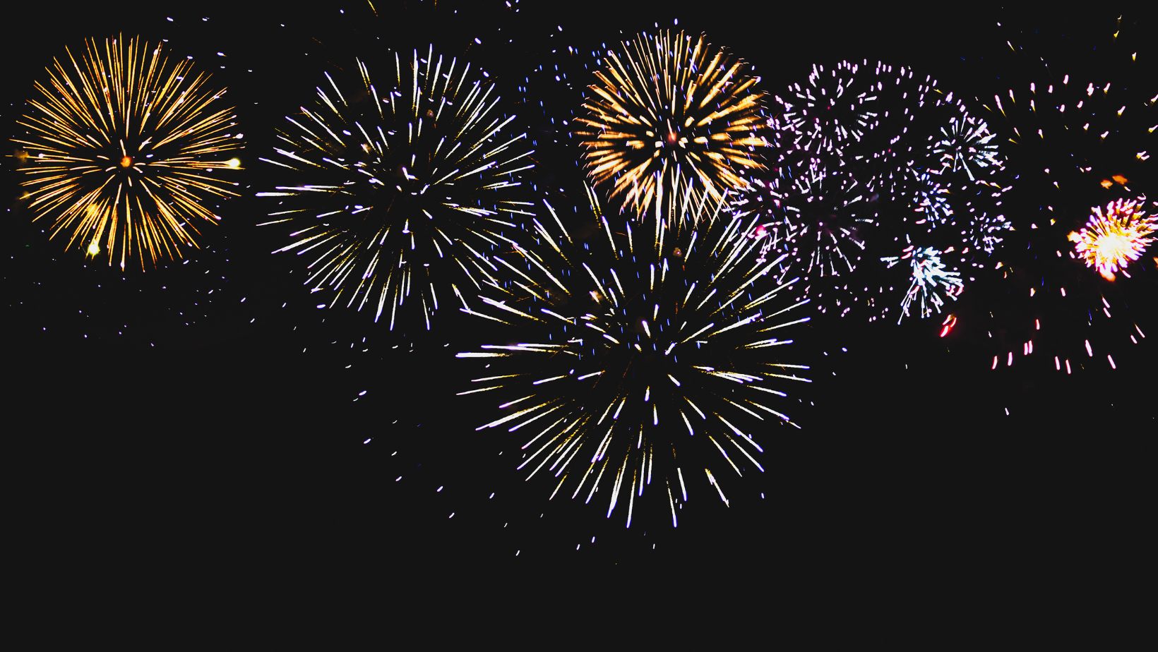 Beach Green Fireworks and Funfair
