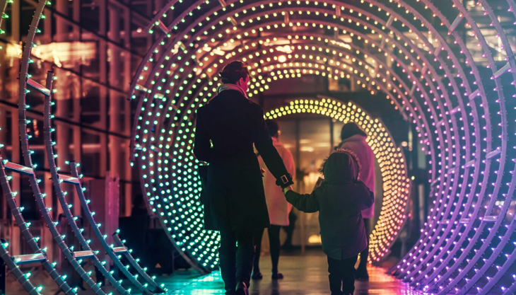 Lightwaves 2023 – a free outdoor light festival