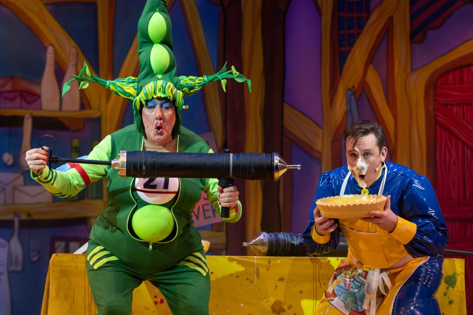 The Belgrade Panto - Jack And The Beanstalk | Raring2go!