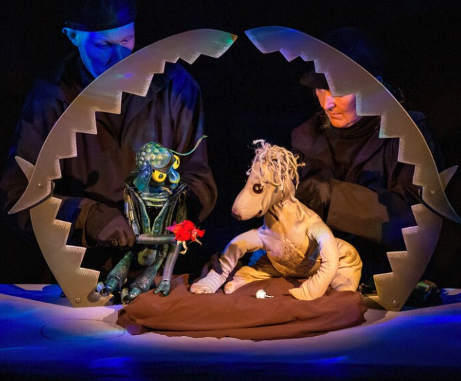 Flotsam and Jetsam by Lempen Puppet Theatre Company At Farnham Maltings