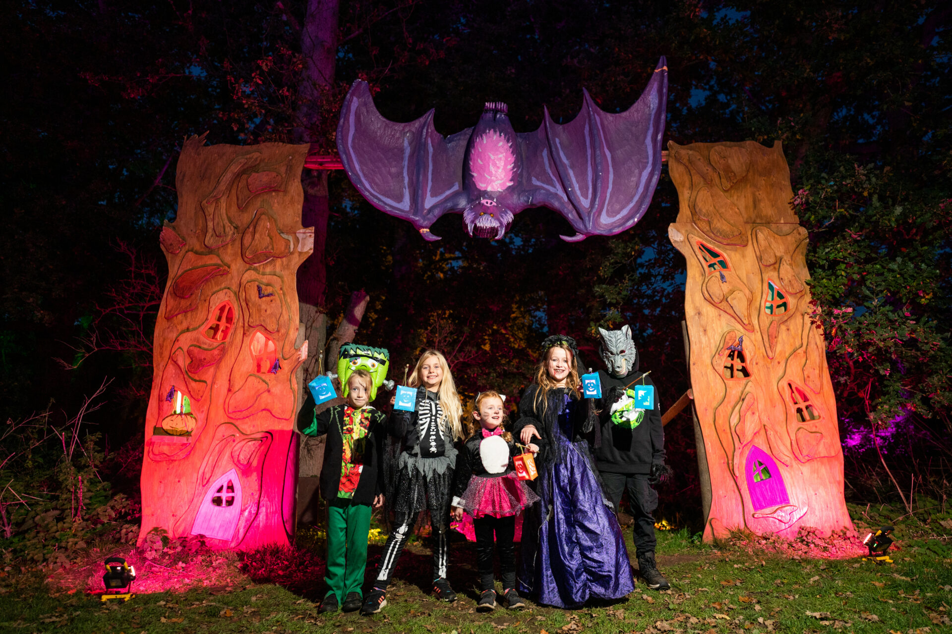 The Glorious Glowing Lantern Parade!