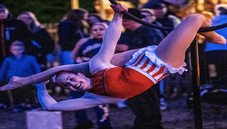 Glow Night Circus Weekend – Hollycombe
