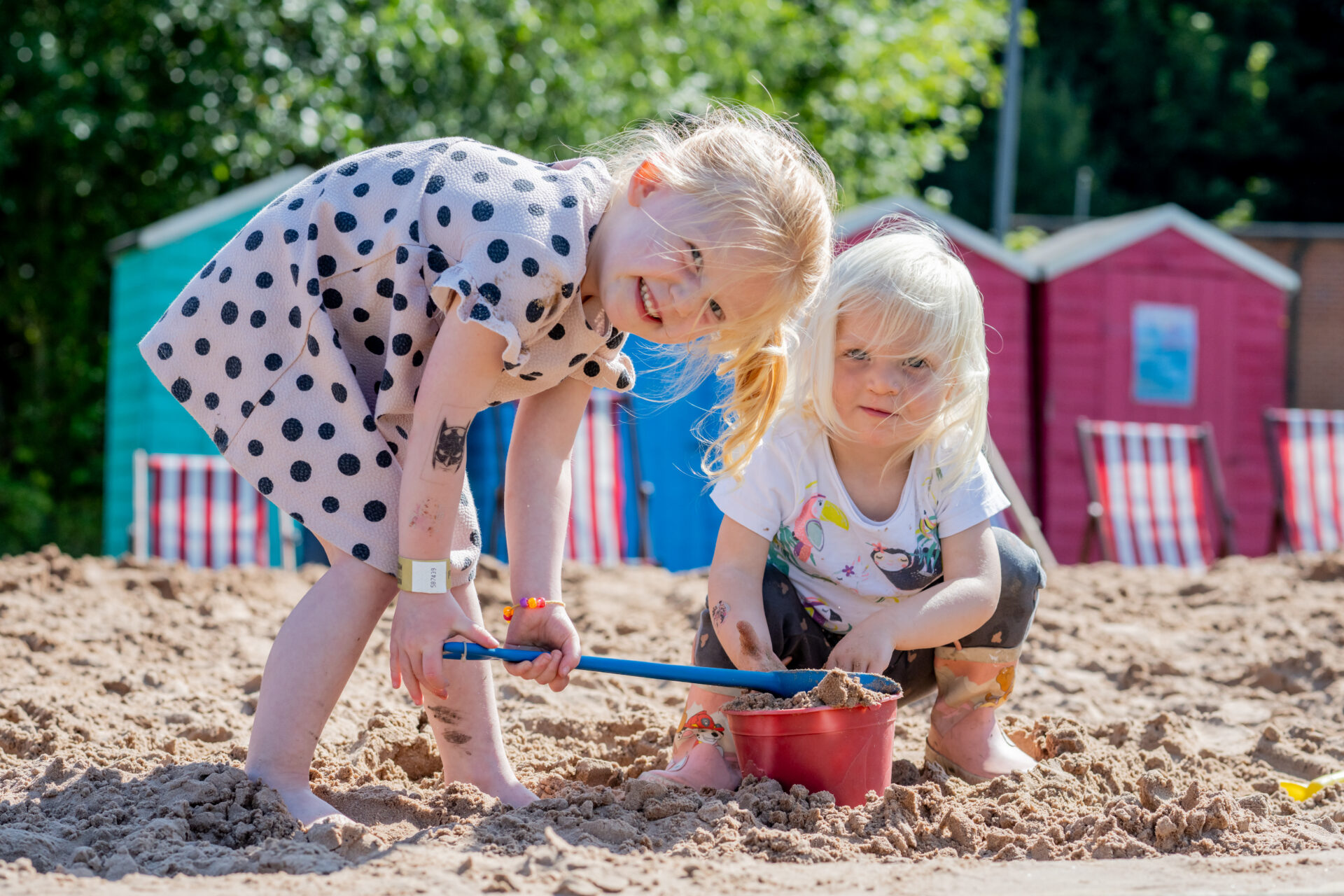 Summer Holidays: Helping Hands