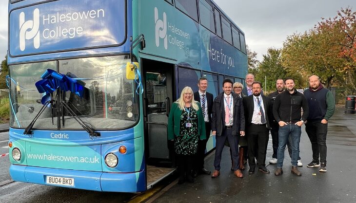 Halesowen Colleges Big Blue Community Digital Bus With The Team Who Worked On It