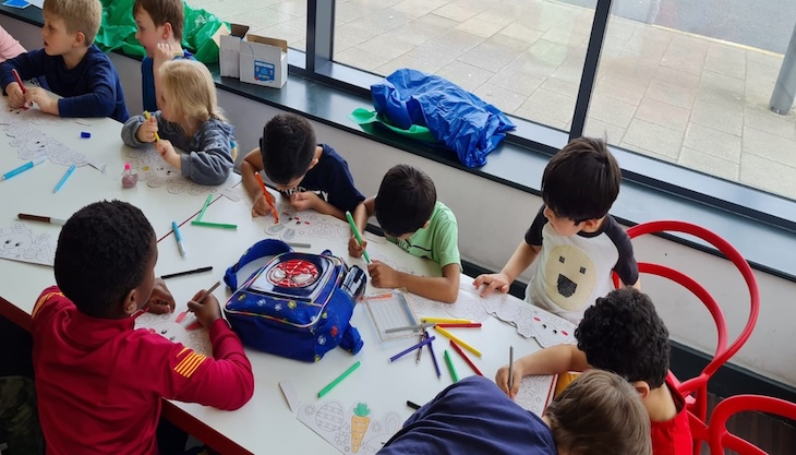 Soft Play Easter Crafts Session