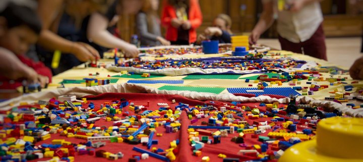 Discovery Museum: Build a Lego City