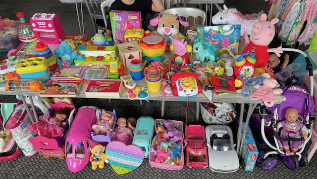 Mum2mum market baby & childrens nearly new Sale – Halifax