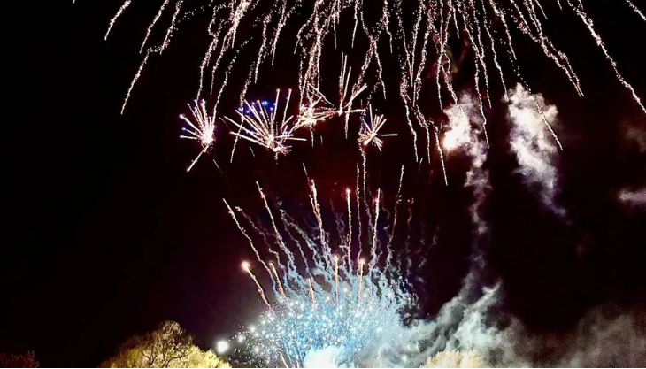 Fireworks Extravaganza at Riverside Venue, Stratford Upon Avon