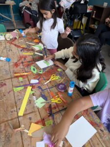 Children making art at Little Art Lab Wolverhampton Home Ed Art Lab